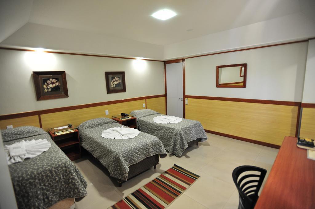 Hotel Premium Plaza Muriae Ngoại thất bức ảnh