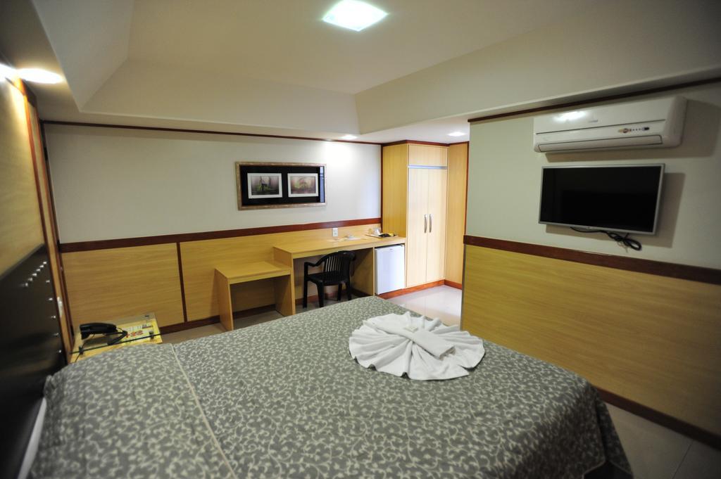 Hotel Premium Plaza Muriae Ngoại thất bức ảnh