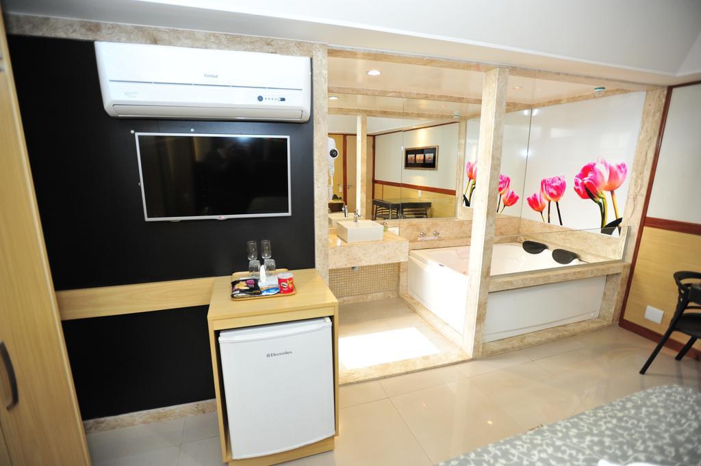 Hotel Premium Plaza Muriae Ngoại thất bức ảnh