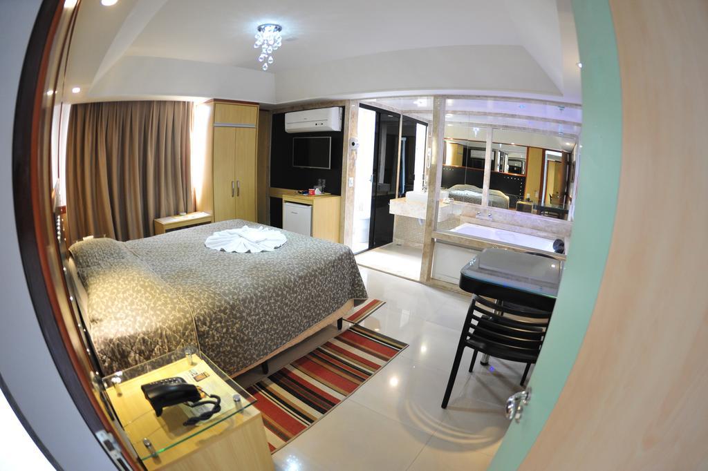 Hotel Premium Plaza Muriae Ngoại thất bức ảnh